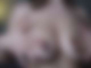 OnlyKira's Live Sex Cam Show