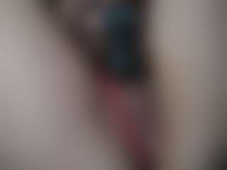 Live cam show with OnlyKira - Natural on CamwithHer