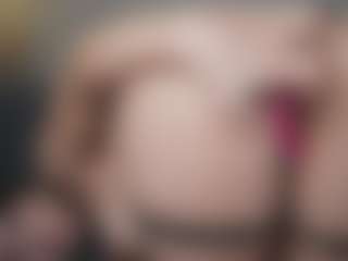 OnlyKira's Live Sex Cam Show