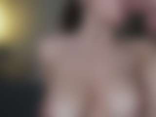 OnlyKira's Live Sex Cam Show