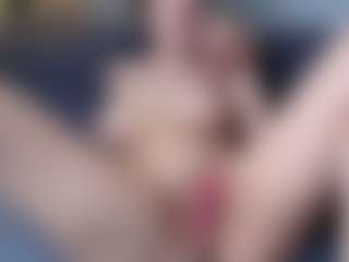 OnlyKira's Live Sex Cam Show