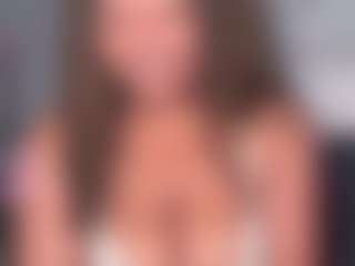 yourmamisilk's Live Sex Cam Show