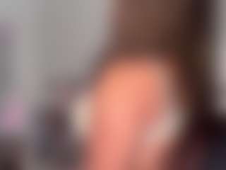 yourmamisilk's Live Sex Cam Show