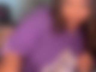 yourmamisilk's Live Sex Cam Show