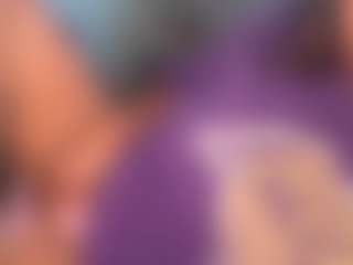 yourmamisilk's Live Sex Cam Show