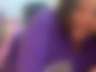 yourmamisilk's Live Sex Cam Show