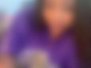 yourmamisilk's Live Sex Cam Show