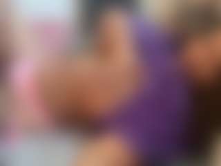 yourmamisilk's Live Sex Cam Show