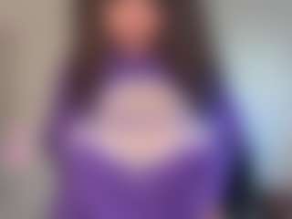 yourmamisilk's Live Sex Cam Show