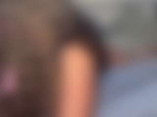 yourmamisilk's Live Sex Cam Show