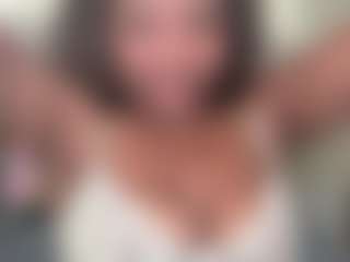yourmamisilk's Live Sex Cam Show
