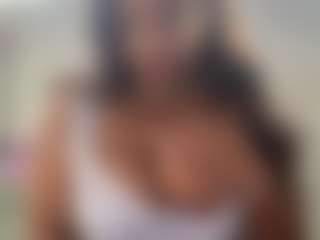Live cam show with yourmamisilk - Ebony Big Tits on Camsoda