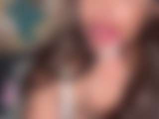 Live cam show with yourmamisilk - Thick on studioflirtlive.com