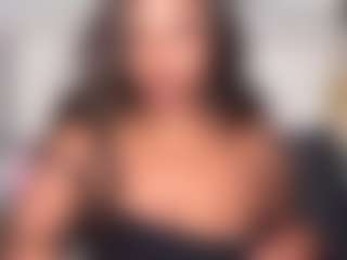 Live cam show with yourmamisilk - Lovense on Porn Luv