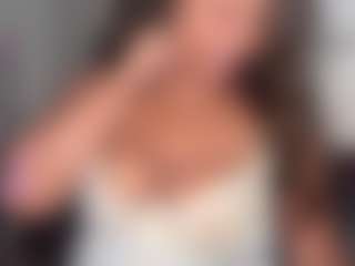 yourmamisilk's Live Sex Cam Show