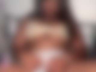 yourmamisilk's Live Sex Cam Show