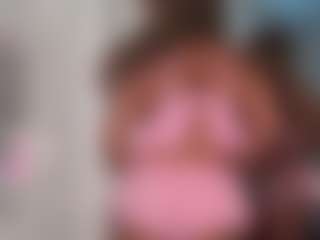 yourmamisilk's Live Sex Cam Show