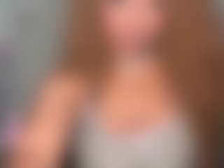yourmamisilk's Live Sex Cam Show