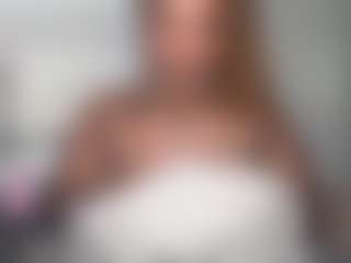 yourmamisilk's Live Sex Cam Show