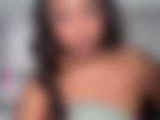 yourmamisilk's Live Sex Cam Show