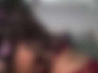 yourmamisilk's Live Sex Cam Show