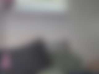 yourmamisilk's Live Sex Cam Show
