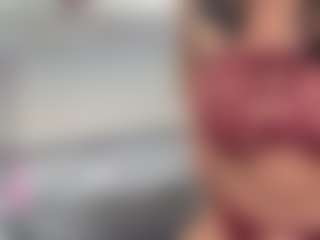 yourmamisilk's Live Sex Cam Show
