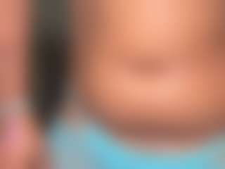 yourmamisilk's Live Sex Cam Show