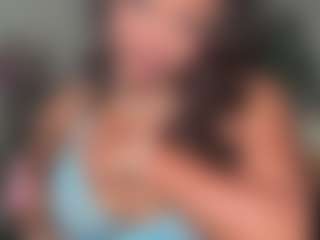 yourmamisilk's Live Sex Cam Show