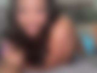 yourmamisilk's Live Sex Cam Show