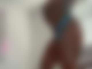 yourmamisilk's Live Sex Cam Show