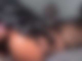 yourmamisilk's Live Sex Cam Show