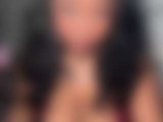 Live cam show with yourmamisilk - Tittyfuck on liverealitysex.com