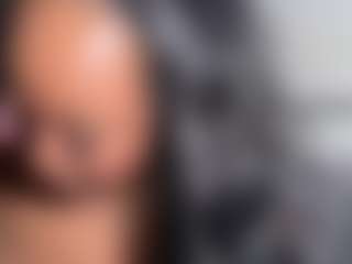 Live cam show with yourmamisilk - BBW on Soda Cam