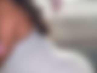 yourmamisilk's Live Sex Cam Show