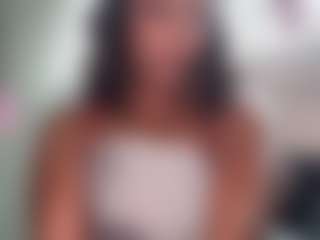yourmamisilk's Live Sex Cam Show