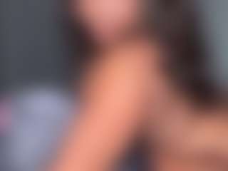 yourmamisilk's Live Sex Cam Show