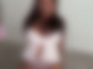 Live cam show with yourmamisilk - Lush Mature on CamClone