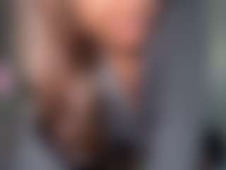 yourmamisilk's Live Sex Cam Show