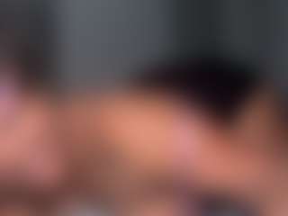 yourmamisilk's Live Sex Cam Show
