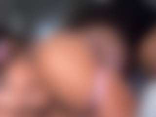 yourmamisilk's Live Sex Cam Show