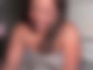 Live cam show with yourmamisilk - Striptease on nudelive.tv