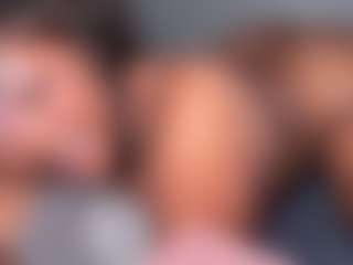 yourmamisilk's Live Sex Cam Show