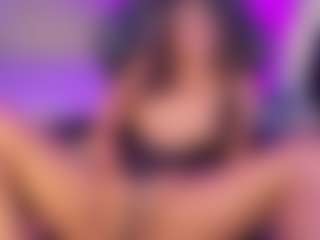 Agatha-Brooks-T's Live Sex Cam Show