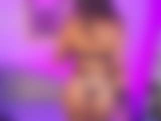 Agatha-Brooks-T's Live Sex Cam Show