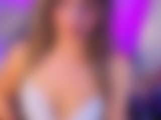 Live cam show with Agatha-Brooks-T - Thin on crypto-cams
