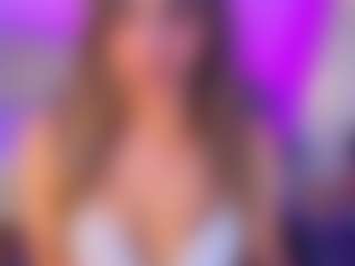 Agatha-Brooks-T MILF webcam performer live streaming