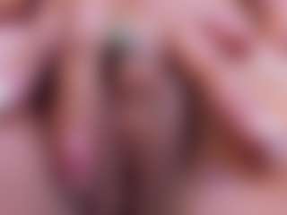 Agatha-Brooks-T's Live Sex Cam Show