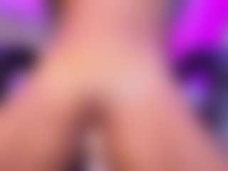 Agatha-Brooks-T's Live Sex Cam Show
