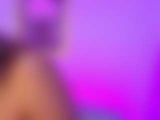 Live cam show with Agatha-Brooks-T - Middle Aged on Milfs Live